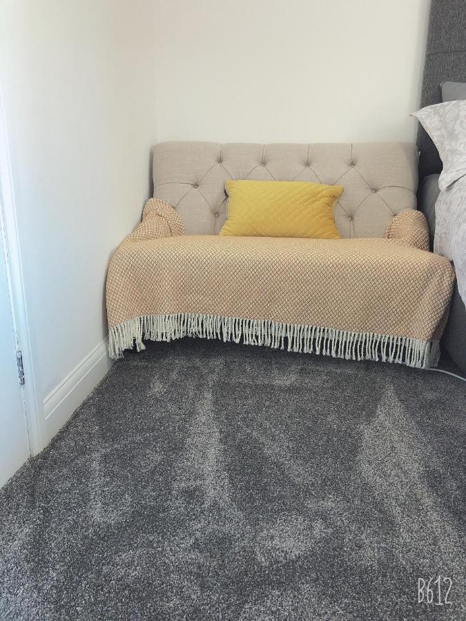 Flat 1 - Entire Modern Studio With En-Suite And Free Parking Close To Qmc, City Centre & Notts Uni Nottingham Exteriér fotografie